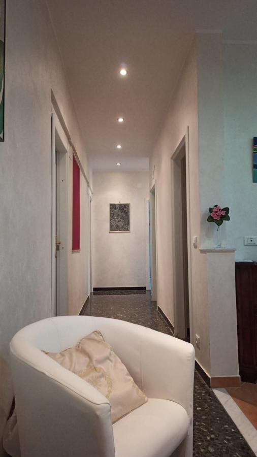 Dolce Notte, Near San Martino Hospital Bed & Breakfast Genoa Exterior photo